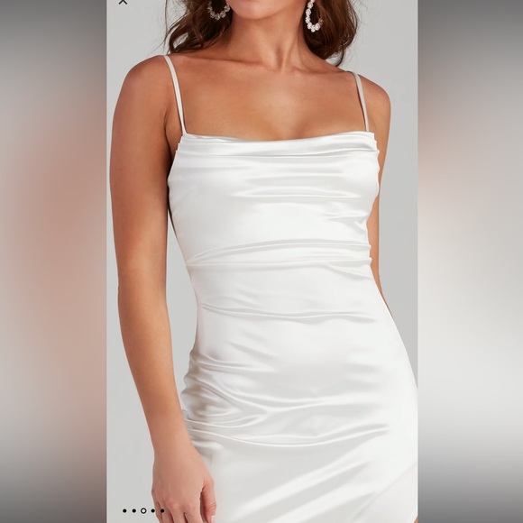 Windsor Lola High Slit White Satin Dress - Picture 4 of 5